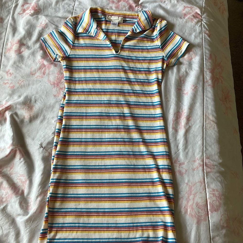 Short sleeved dress
